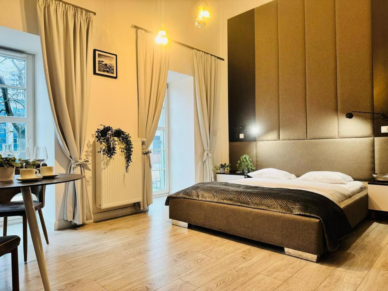 Absyntapartments 24 Rynek Wroclaw Ngoại thất bức ảnh
